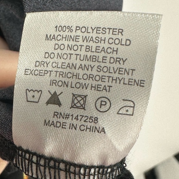 Simply Southern Sunflower Floral Swim Coverup Beach Poncho Pom Pom Trim One Size - Picture 5 of 8